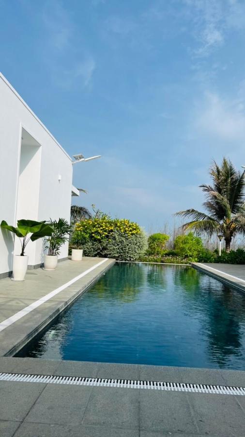 Villas At Oceanami Resort Long Hai Exterior foto
