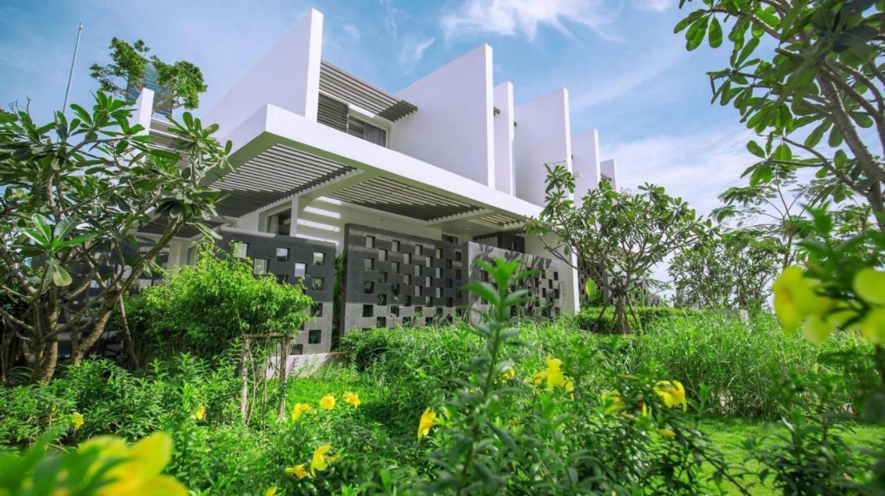 Villas At Oceanami Resort Long Hai Exterior foto